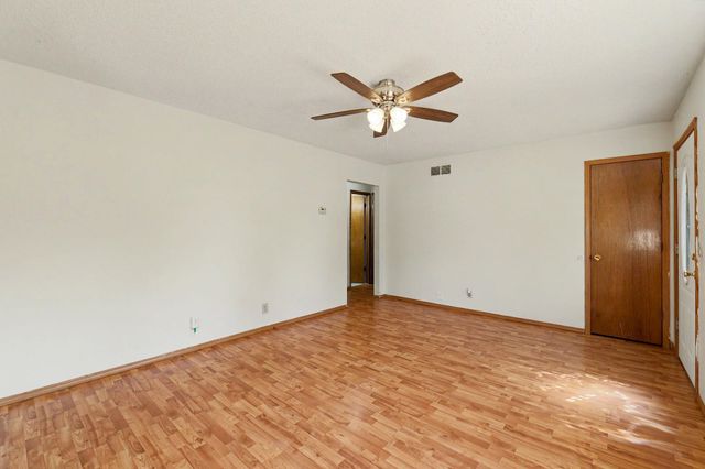 2200 E 53rd, Wichita, KS 67216