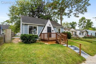 78 E Sheffield Avenue, Pontiac, MI 48340