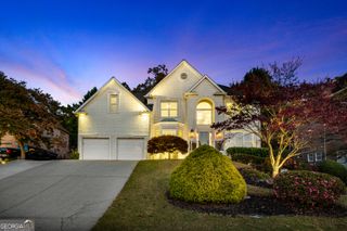 3713 Lake Edge Drive, Suwanee, GA 30024
