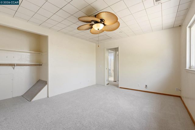 907 Lyon Ct, Concord, CA 94518
