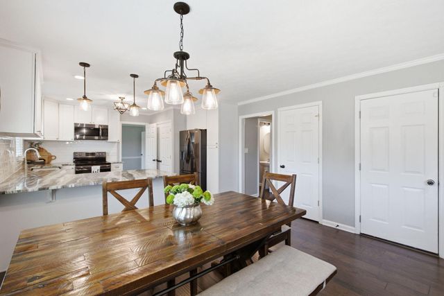 2013 Planters Court, Lexington, KY 40514