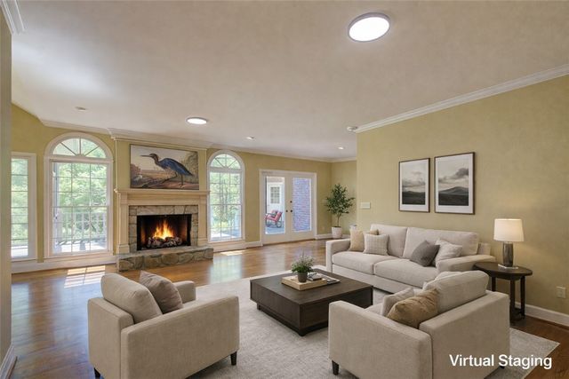 400 Four Lakes Drive, Easley, SC 29642