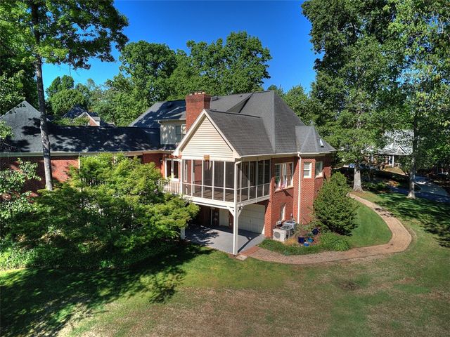 400 Four Lakes Drive, Easley, SC 29642