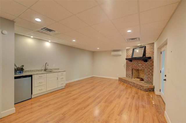 400 Four Lakes Drive, Easley, SC 29642