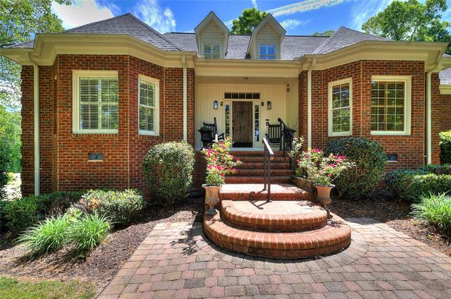 400 Four Lakes Drive, Easley, SC 29642