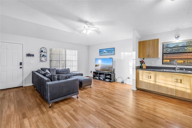 3000 DR MARTIN LUTHER KING JR STREET S, St Petersburg, FL 33705