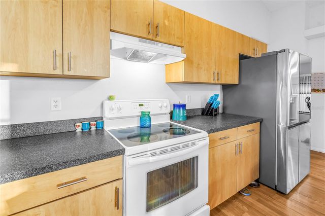 3000 DR MARTIN LUTHER KING JR STREET S, St Petersburg, FL 33705