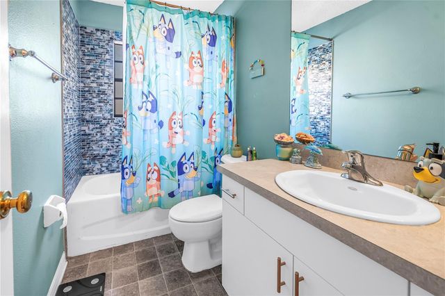 3000 DR MARTIN LUTHER KING JR STREET S, St Petersburg, FL 33705