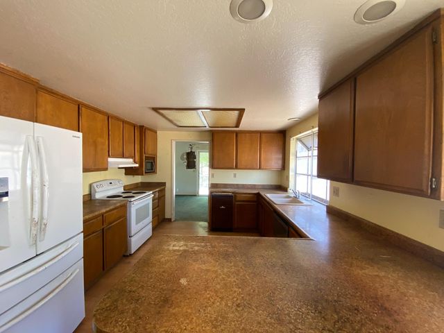 5541 High Sierra Rd, Pilot Hill, CA 95664