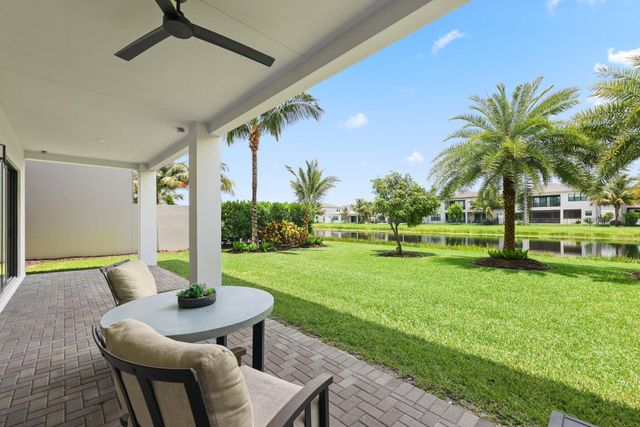 17092 Five Waters Avenue, Boca Raton, FL 33496