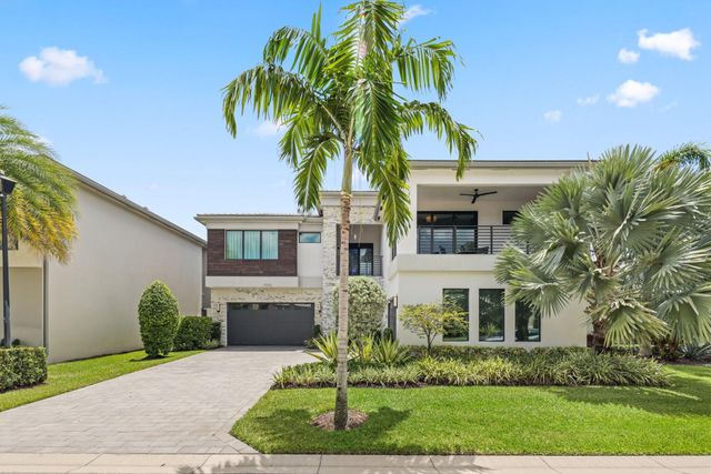 17092 Five Waters Avenue, Boca Raton, FL 33496