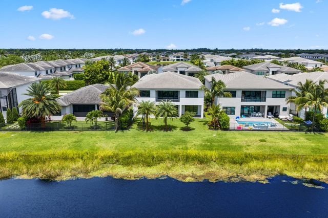 17092 Five Waters Avenue, Boca Raton, FL 33496