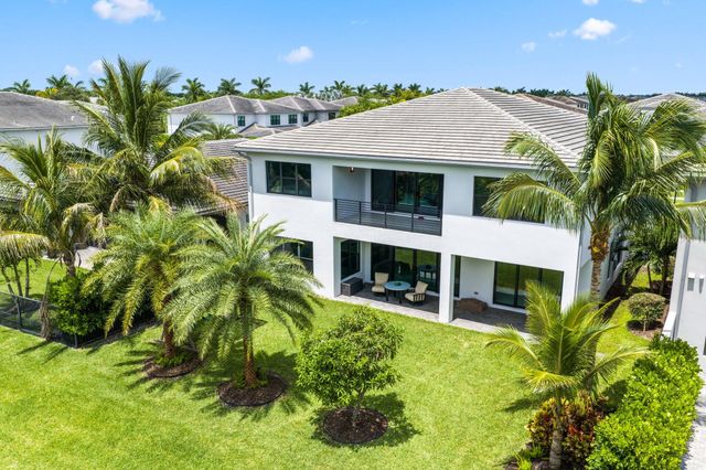 17092 Five Waters Avenue, Boca Raton, FL 33496