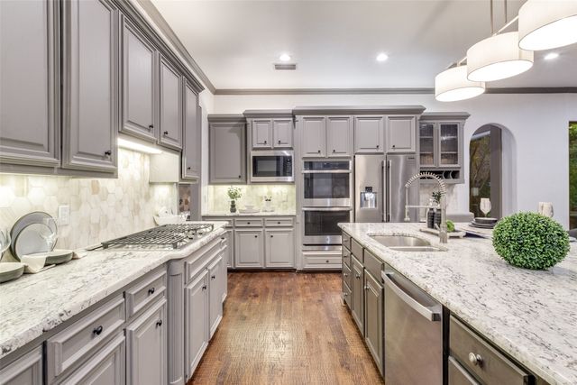 6621 Overlook Court, Plano, TX 75024