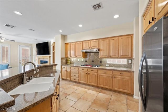 9733 Plateau Heights Place, Las Vegas, NV 89144