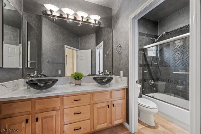 9733 Plateau Heights Place, Las Vegas, NV 89144