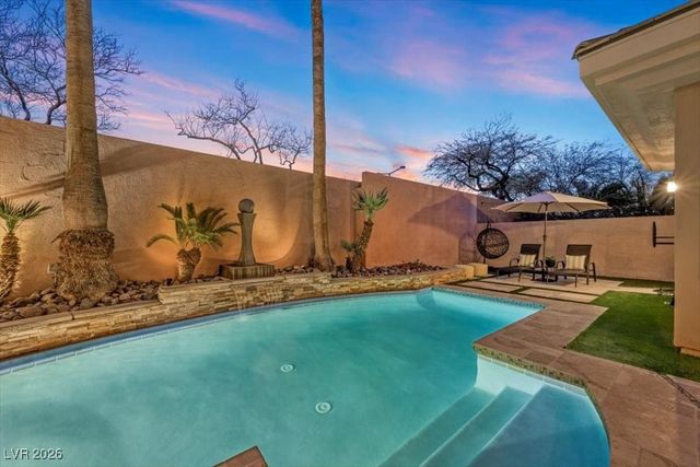 9733 Plateau Heights Place, Las Vegas, NV 89144