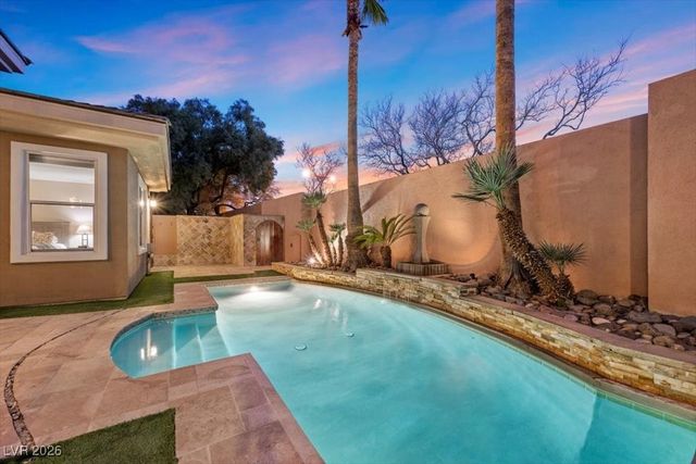 9733 Plateau Heights Place, Las Vegas, NV 89144