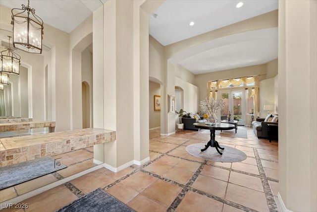 9733 Plateau Heights Place, Las Vegas, NV 89144