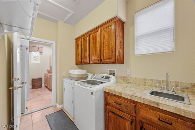 9733 Plateau Heights Place, Las Vegas, NV 89144