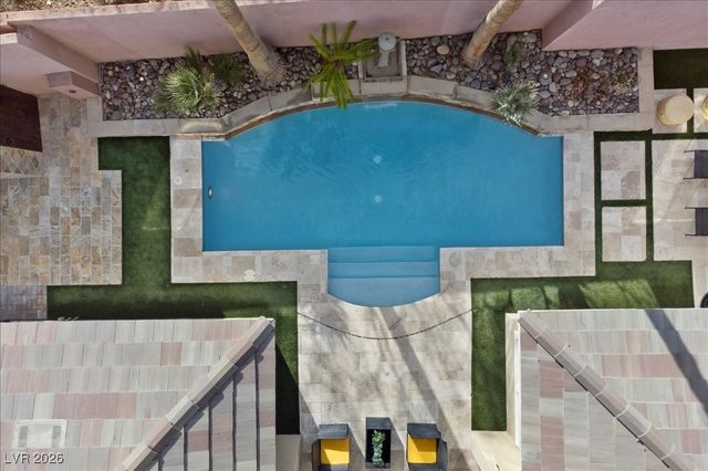 9733 Plateau Heights Place, Las Vegas, NV 89144