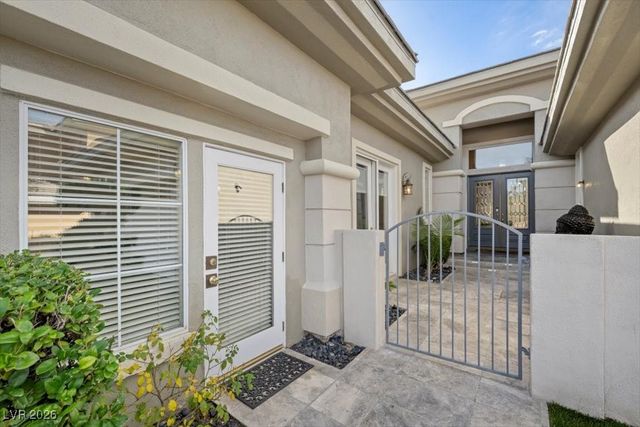 9733 Plateau Heights Place, Las Vegas, NV 89144