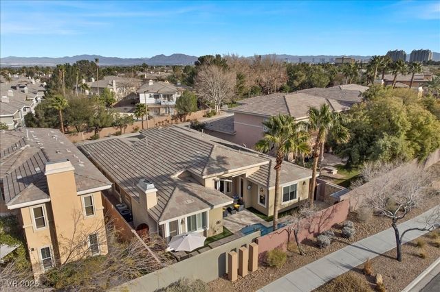 9733 Plateau Heights Place, Las Vegas, NV 89144