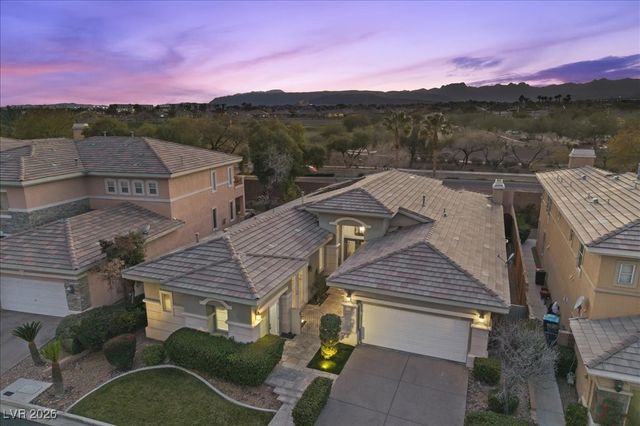 9733 Plateau Heights Place, Las Vegas, NV 89144