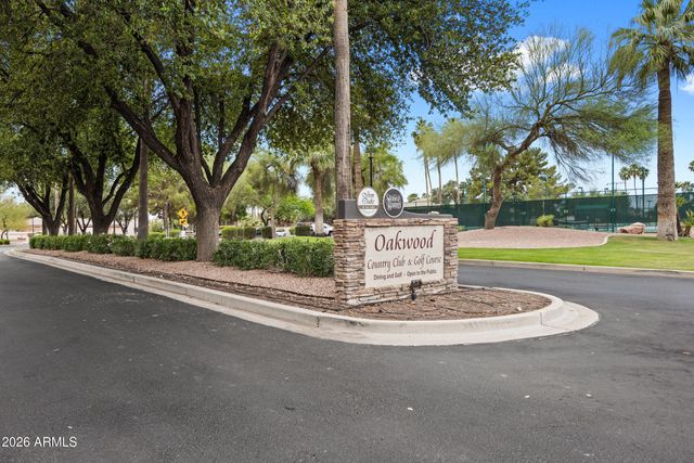 24623 S Rocky Brook Drive, Sun Lakes, AZ 85248