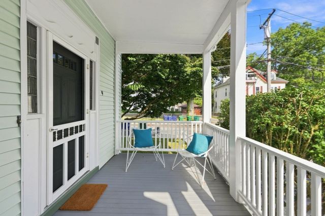 9 Peabody St 9, Newton, MA 02458