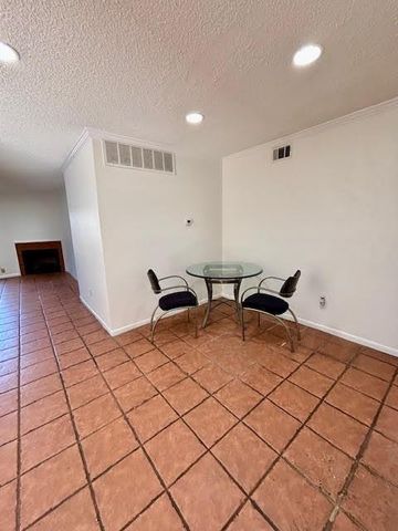 3100 Jeanetta Street 401, Houston, TX 77063