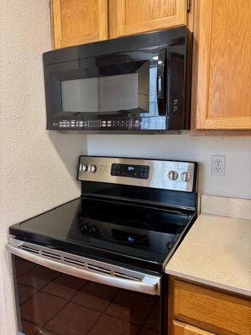 3100 Jeanetta Street 401, Houston, TX 77063