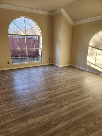 9333 Vista Circle, Irving, TX 75063