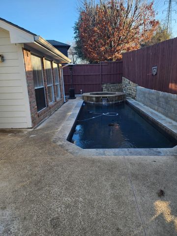 9333 Vista Circle, Irving, TX 75063