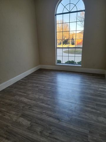 9333 Vista Circle, Irving, TX 75063