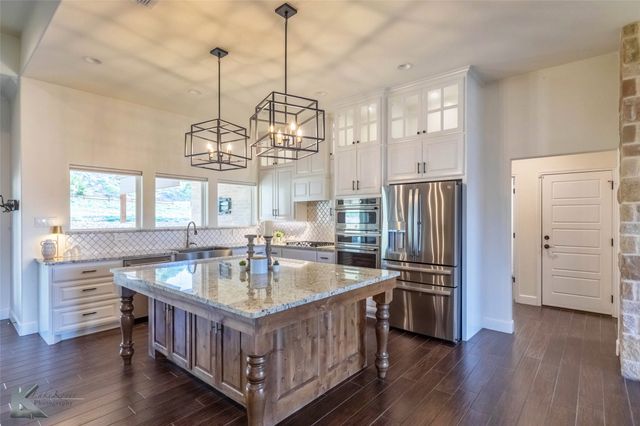 112 Thomas Court, Tuscola, TX 79562