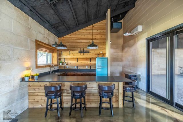 112 Thomas Court, Tuscola, TX 79562