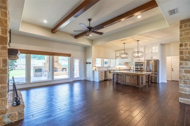 112 Thomas Court, Tuscola, TX 79562
