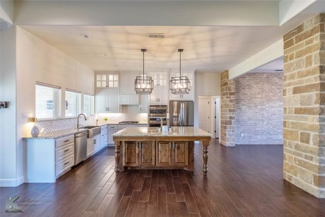 112 Thomas Court, Tuscola, TX 79562