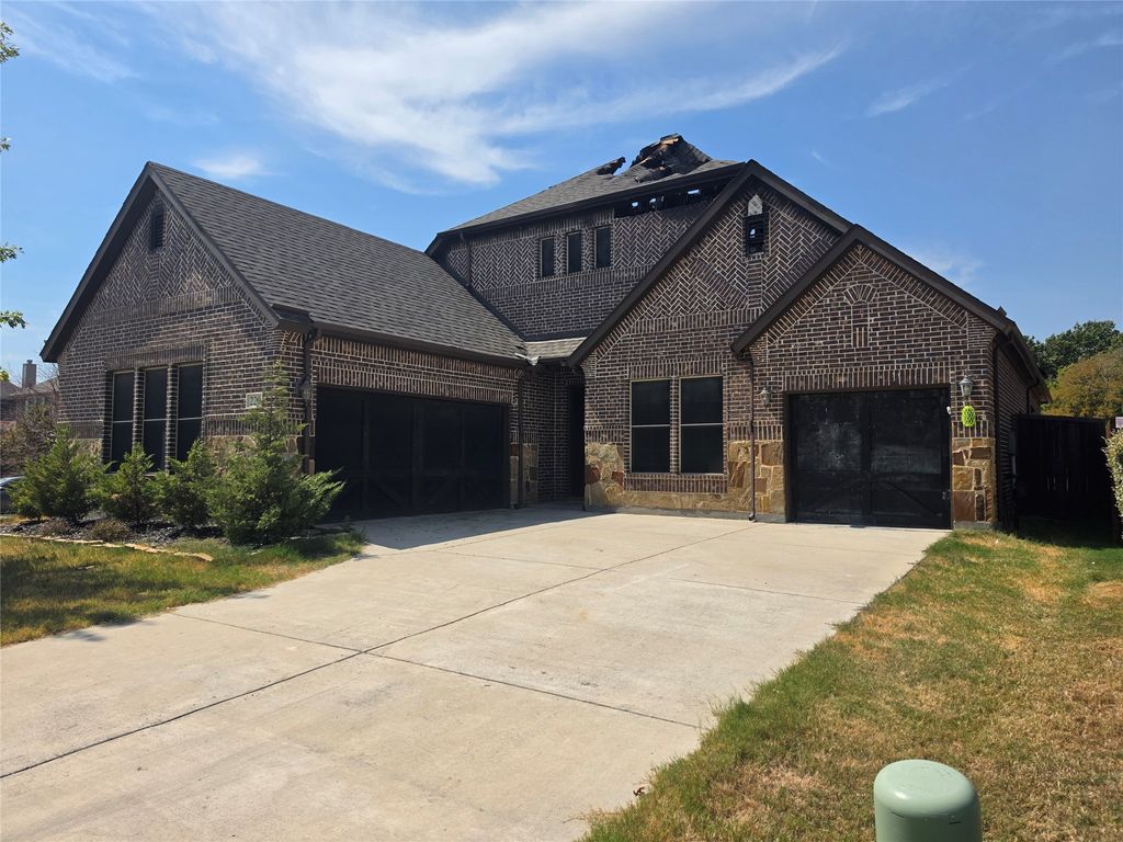 220 Northern Star Court, Little Elm, TX 75068 — exterior