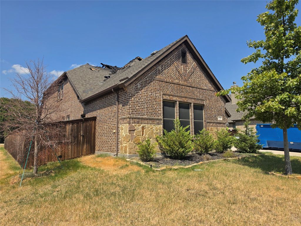 220 Northern Star Court, Little Elm, TX 75068 — photo 4
