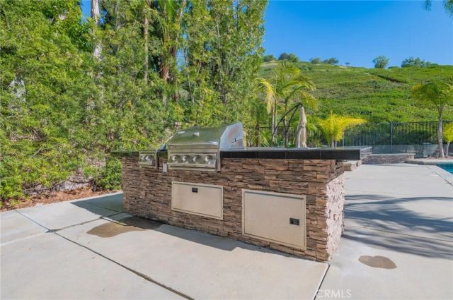 3718 Welsh Pony Lane, Yorba Linda, CA 92886
