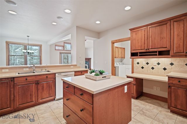 17 W Fieldview, Bozeman, MT 59715