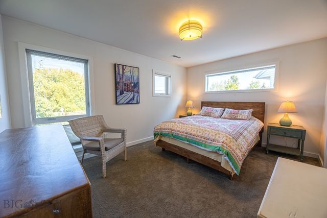 560 Christopher Way, Bozeman, MT 59718