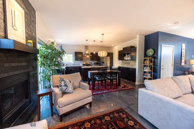 560 Christopher Way, Bozeman, MT 59718