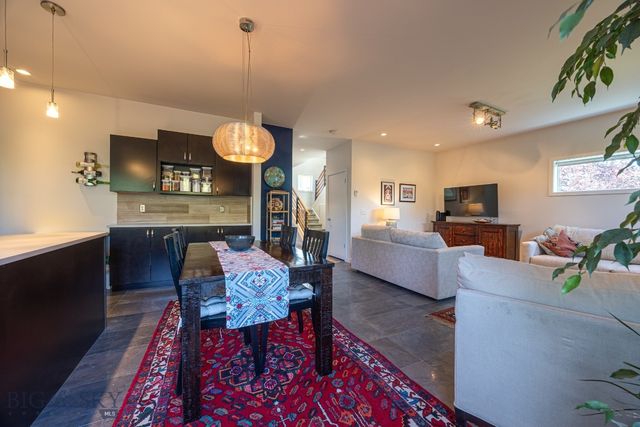 560 Christopher Way, Bozeman, MT 59718