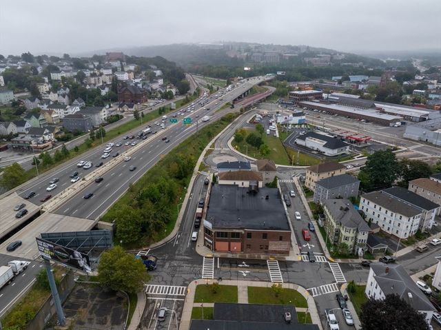 2 Olde Millbury St, Worcester, MA 01610