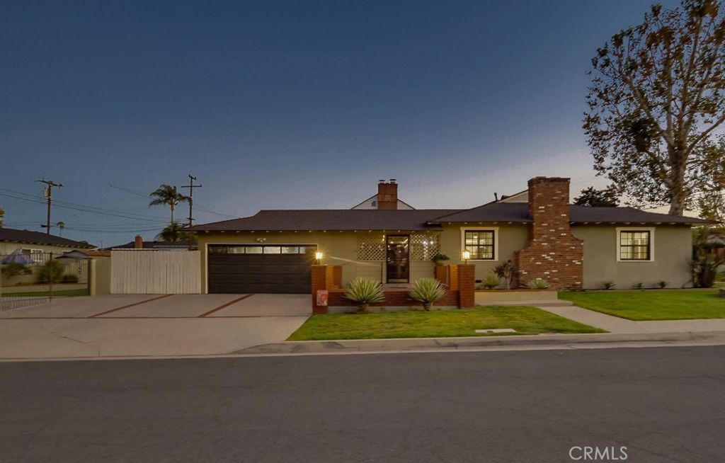 10904 La Mirada Boulevard, Whittier, CA 90604 — photo 2