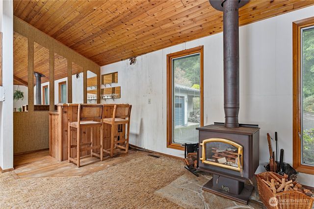 859 E Lake Samish Drive, Bellingham, WA 98229