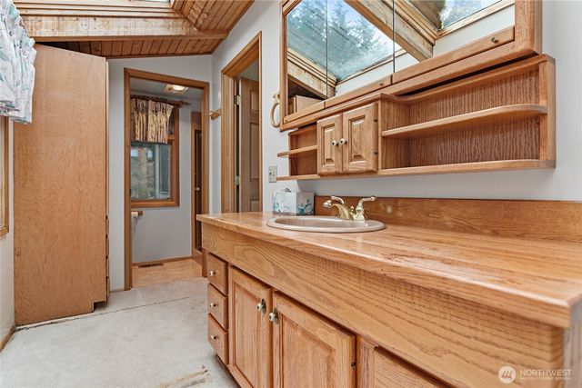 859 E Lake Samish Drive, Bellingham, WA 98229